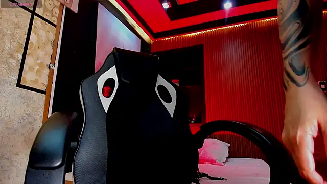 Melany Luv online show from November 20, 9:03 pm