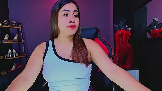 Snapshot of AmorMia chatting on January 9, 10:20 pm AmorMia online show from January 9, 10:20 pm