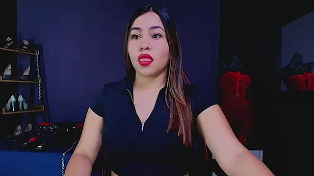 Snapshot of AmorMia chatting on January 13, 7:31 pm AmorMia online show from January 13, 7:31 pm