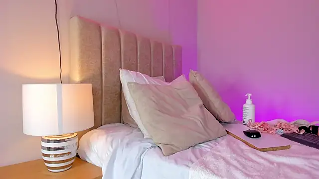  angela x online show from January 17, 5:51 pm