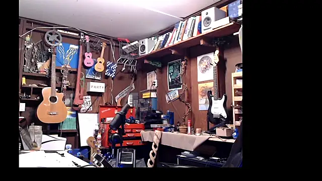 Snapshot of itsjameswebbscope chatting on March 6, 1:48 am itsjameswebbscope online show from March 6, 1:48 am