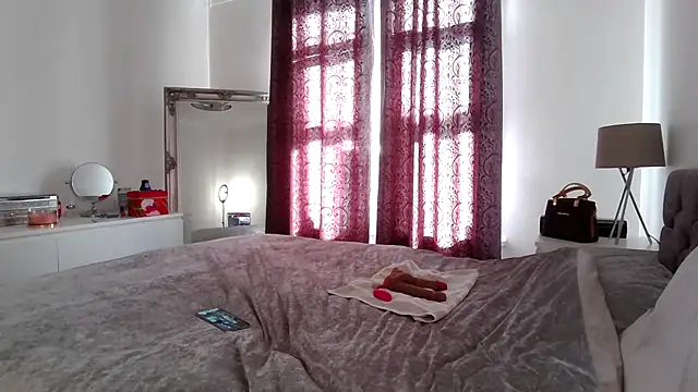 TanyaTaylor45 online show from October 22, 12:27 pm