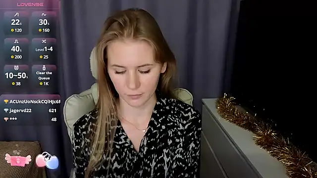 IsabelAllen online show from December 20, 1:22 pm