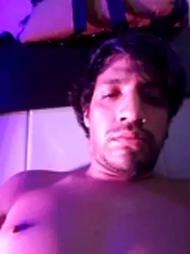 Snapshot of LiosArmando420 chatting on May 11, 6:41 am LiosArmando420 online show from May 11, 6:41 am