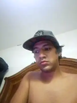 Snapshot of LiosArmando420 chatting on May 22, 8:03 pm LiosArmando420 online show from May 22, 8:03 pm