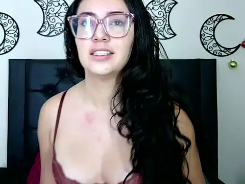 EvoletFMK online show from December 16, 9:14 am