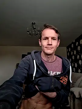 Snapshot of outdoorfun22 chatting on February 23, 10:45 am outdoorfun22 online show from February 23, 10:45 am