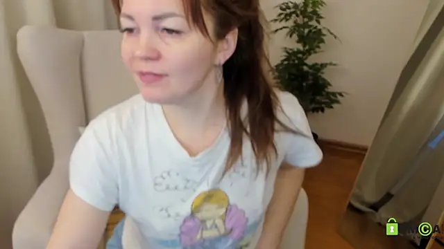 VanessaSmuth online show from March 4, 1:55 am