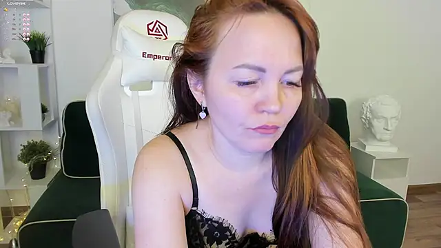 VanessaSmuth online show from March 11, 8:09 am