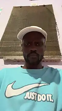 BringBackLostLover online show from April 2, 11:02 pm