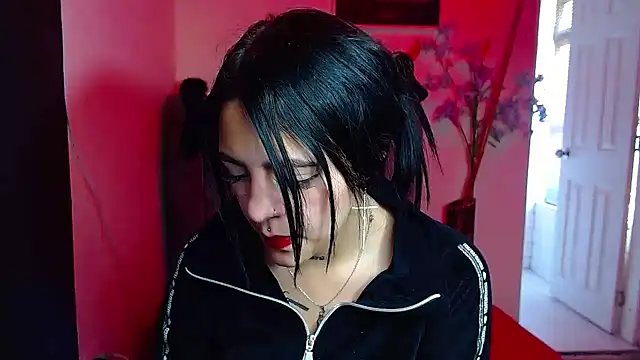 Violettasquirt online show from September 11, 3:23 pm