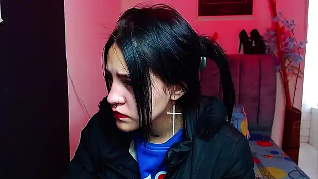 Violettasquirt online show from October 6, 1:19 pm