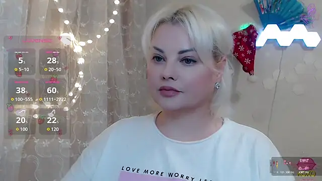 JewellKiss7 online show from December 22, 6:49 pm