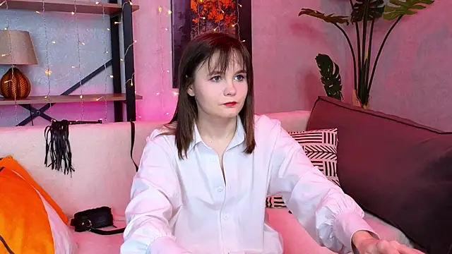 CiriRianonn online show from February 22, 4:18 am