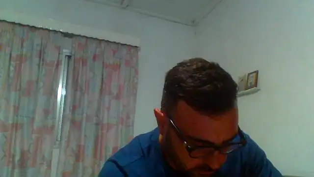 Snapshot of petan33 chatting on September 8, 6:18 pm petan33 online show from September 8, 6:18 pm