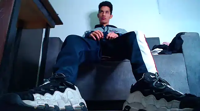 mastersmits online show from March 1, 3:10 am