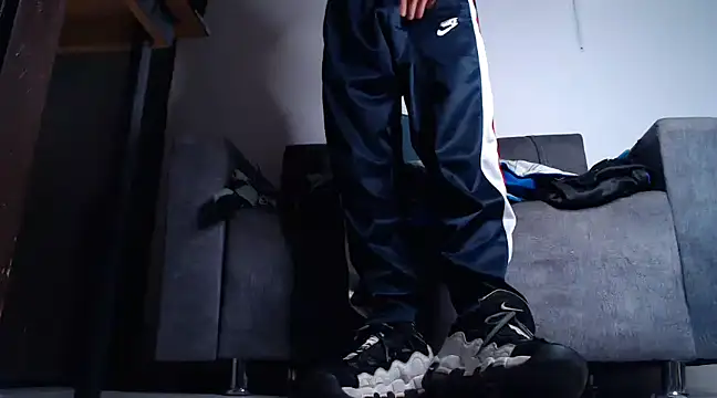 mastersmits online show from March 18, 2:36 am