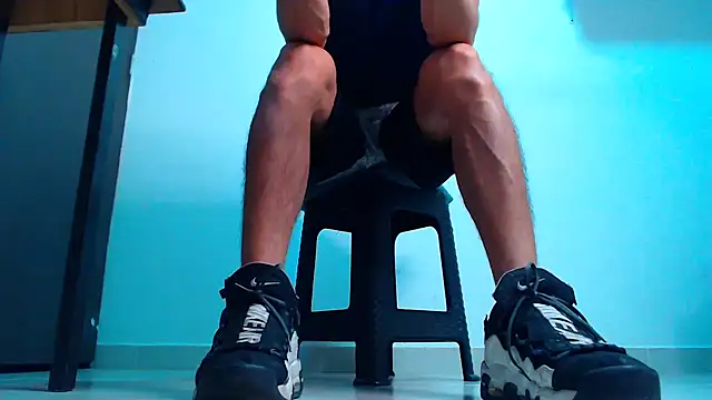 mastersmits online show from April 10, 1:11 am