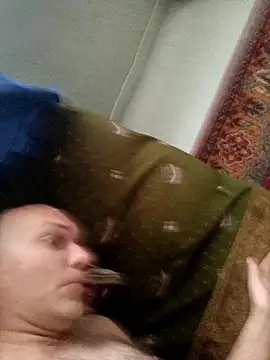 Pineapple04 online show from October 31, 5:08 am