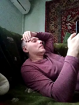 Pineapple04 online show from January 11, 7:46 am