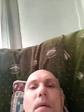 Pineapple04 online show from March 11, 4:40 am