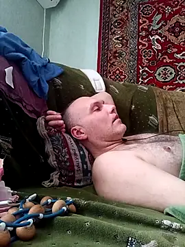 Pineapple04 online show from March 17, 4:50 am