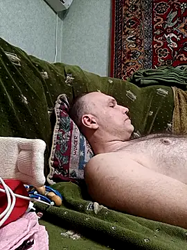 Pineapple04 online show from April 5, 8:17 pm