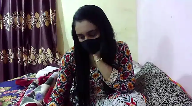 Snapshot of LovelyRose69 chatting on December 28, 4:09 pm LovelyRose69 online show from December 28, 4:09 pm