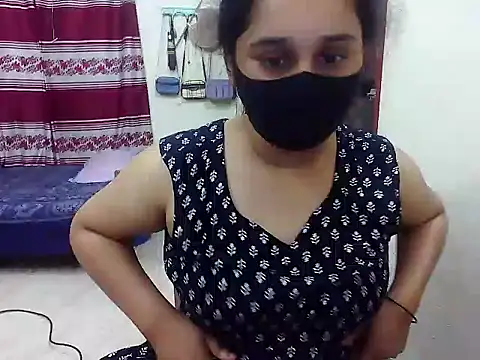 Snapshot of LovelyRose69 chatting on June 8, 7:03 pm LovelyRose69 online show from June 8, 7:03 pm