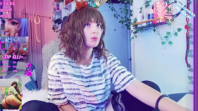 Snapshot of Toxic_Ellies chatting on December 20, 1:33 pm Toxic Ellies online show from December 20, 1:33 pm