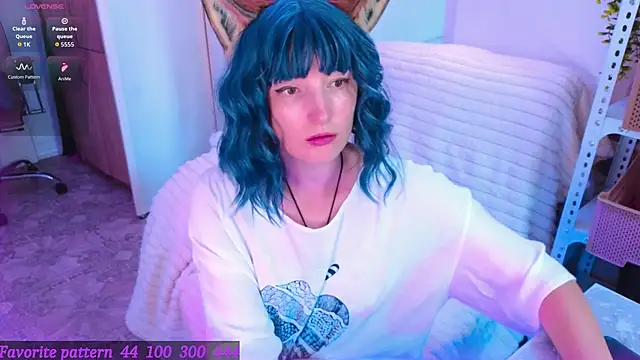 Toxic Ellies online show from June 28, 9:15 am