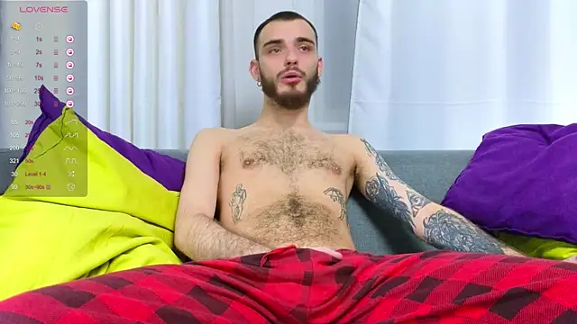 xteddy bear online show from February 8, 8:53 pm