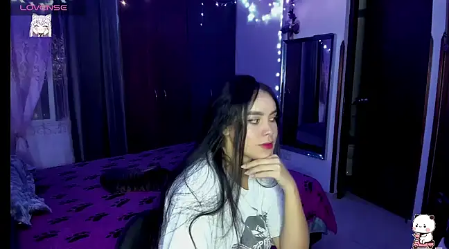 HARLEYNAPIER online show from February 8, 1:43 am