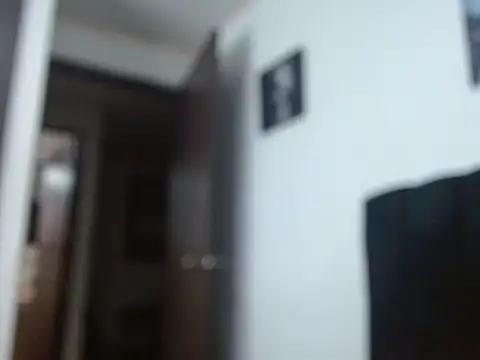 Snapshot of Hendry_ chatting on December 19, 1:50 am Hendry online show from December 19, 1:50 am