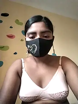 Snapshot of Lina-Rose chatting on March 5, 12:38 am Lina-Rose online show from March 5, 12:38 am