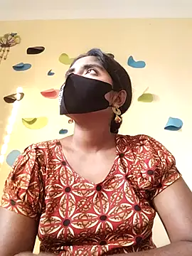 Snapshot of Lina-Rose chatting on March 7, 1:20 am Lina-Rose online show from March 7, 1:20 am