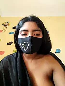 Snapshot of Lina-Rose chatting on March 8, 6:32 am Lina-Rose online show from March 8, 6:32 am