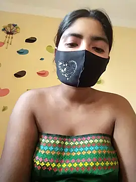 Snapshot of Lina-Rose chatting on March 12, 10:48 am Lina-Rose online show from March 12, 10:48 am