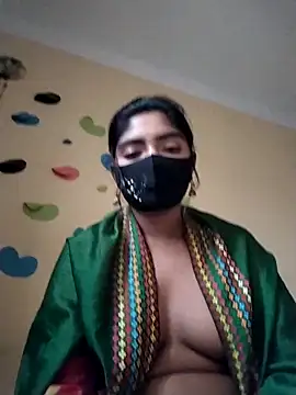 Snapshot of Lina-Rose chatting on March 22, 1:00 am Lina-Rose online show from March 22, 1:00 am