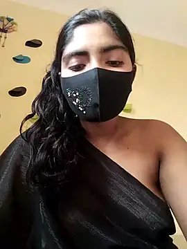 Snapshot of Lina-Rose chatting on March 23, 9:10 am Lina-Rose online show from March 23, 9:10 am