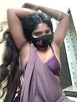 Snapshot of Lina-Rose chatting on September 25, 12:47 am Lina-Rose online show from September 25, 12:47 am