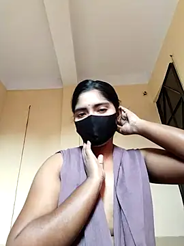 Snapshot of Lina-Rose chatting on October 16, 3:07 am Lina-Rose online show from October 16, 3:07 am