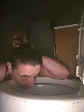 UniqueKorn86 online show from September 29, 8:08 am