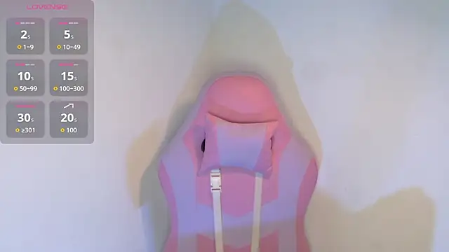 yulissa18 online show from March 21, 5:49 pm