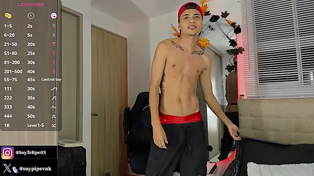 soyander03  online show from October 30, 9:22 am