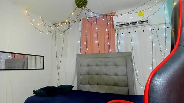 valentina 0  online show from February 10, 5:14 am