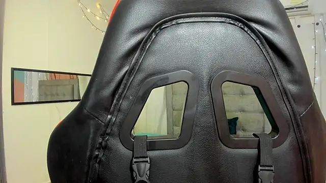 valentina 0  online show from February 14, 9:45 am