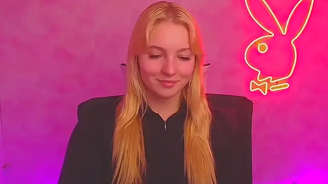 Milka kiss  online show from January 11, 3:31 pm