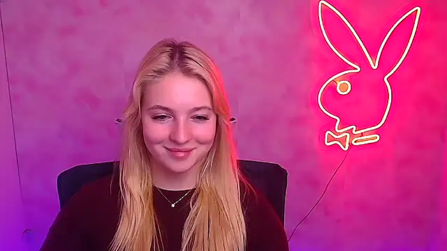 Milka kiss  online show from February 6, 1:43 pm