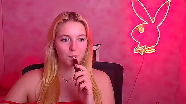 Milka kiss  online show from February 22, 3:58 pm